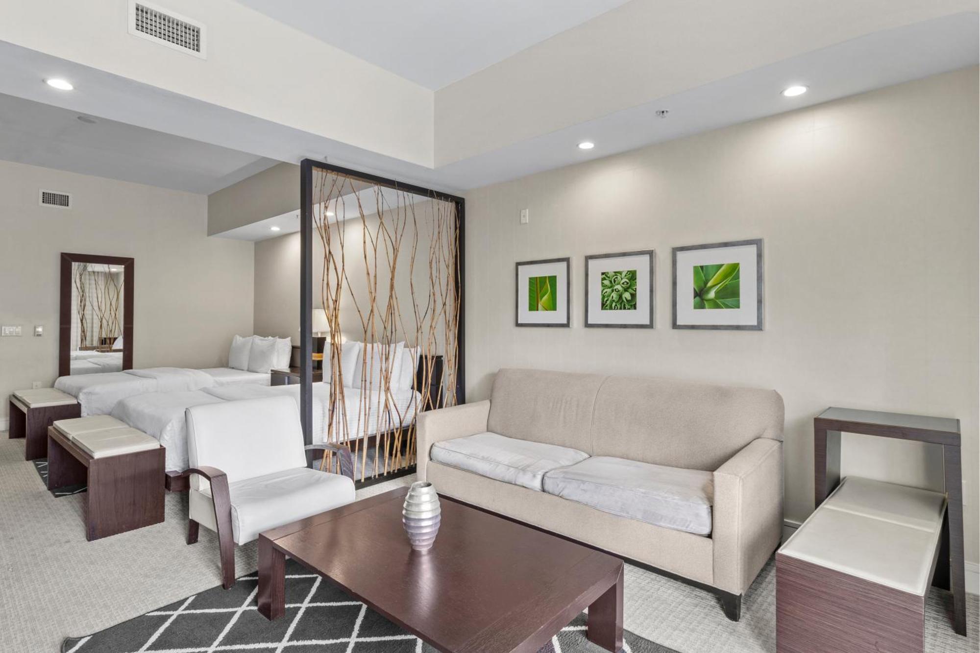 Provident Doral At The Blue Hotel Exterior photo